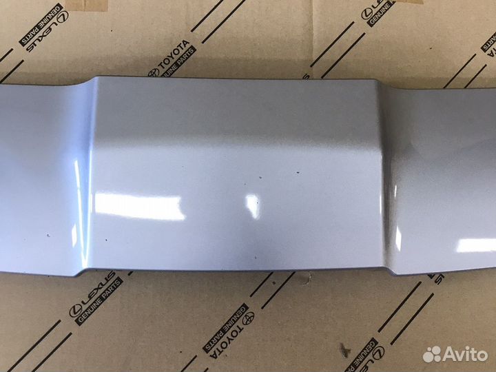 Нижняя накладка переднего бампера lexus Lx570/450