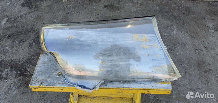 Стекла на фары toyota land cruiser 200