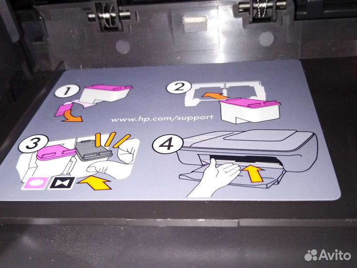 Принтер HP Deskjet1050 print scan copy