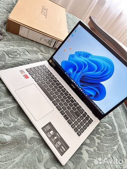 Ноутбук acer aspire 3