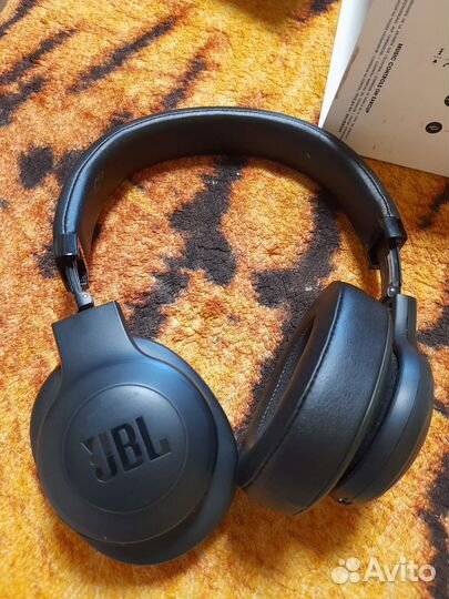 Беспроводные наушники