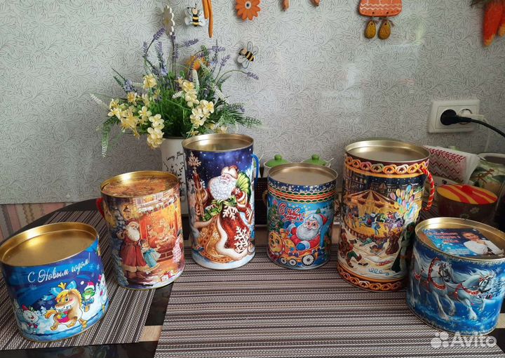 Жестяные банки подарочные