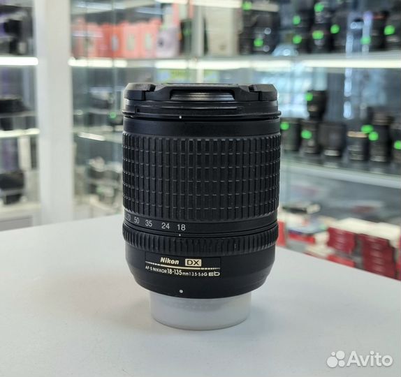 Объектив Nikon 18-135mm f3.5-5.6G ED
