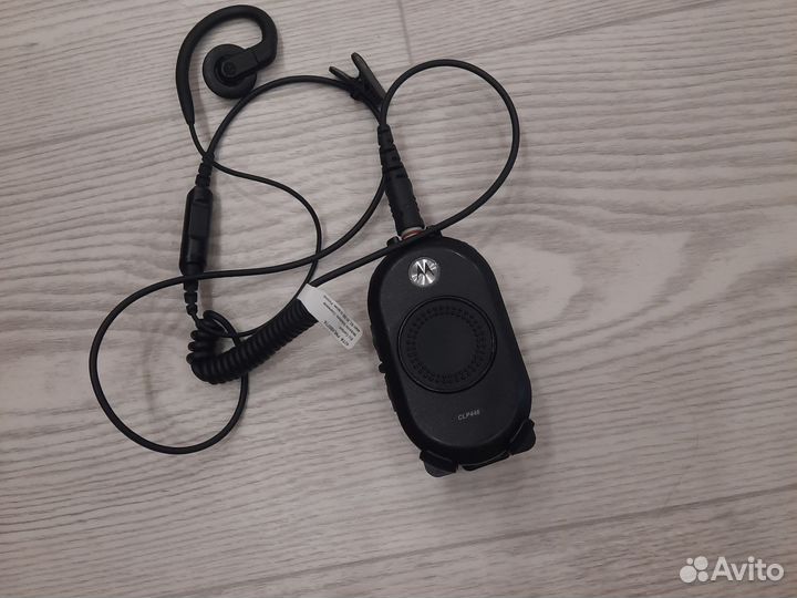 Рация CLP446 с наушником