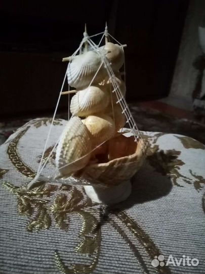 Корабль из ракушек