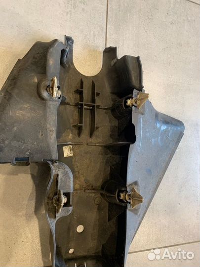 Пыльник рычага задний правый Mercedes-Benz S-Class