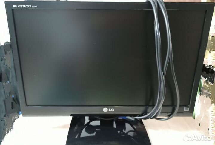 Монитор LG 20