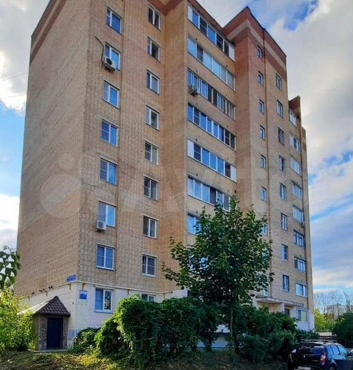 2-к. квартира, 50 м², 9/9 эт.