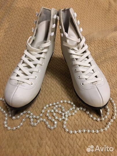 Коньки фигурные 35 размер