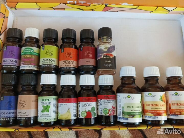 Эфирные и косметические масла (набором)