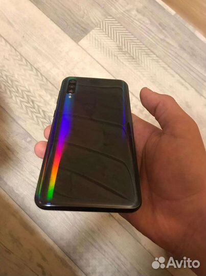 Samsung Galaxy A50, 6/128 ГБ