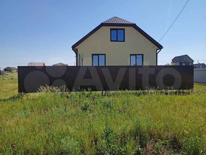 Дом 81 м² на участке 7,5 сот.