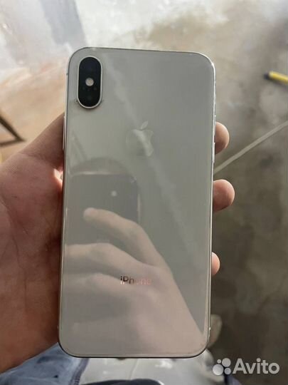 iPhone X, 64 ГБ