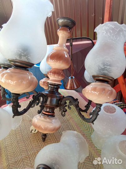 Комплект люстра и бра + два запасных плафона