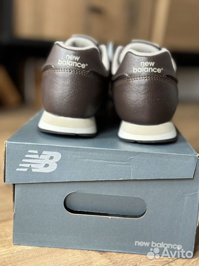 New balance 373