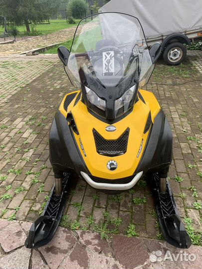 Снегоход SKI-DOO Skandic WT600 ACE