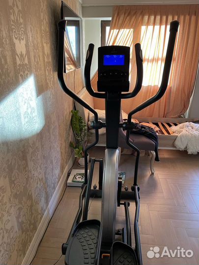 Эллиптический тренажер