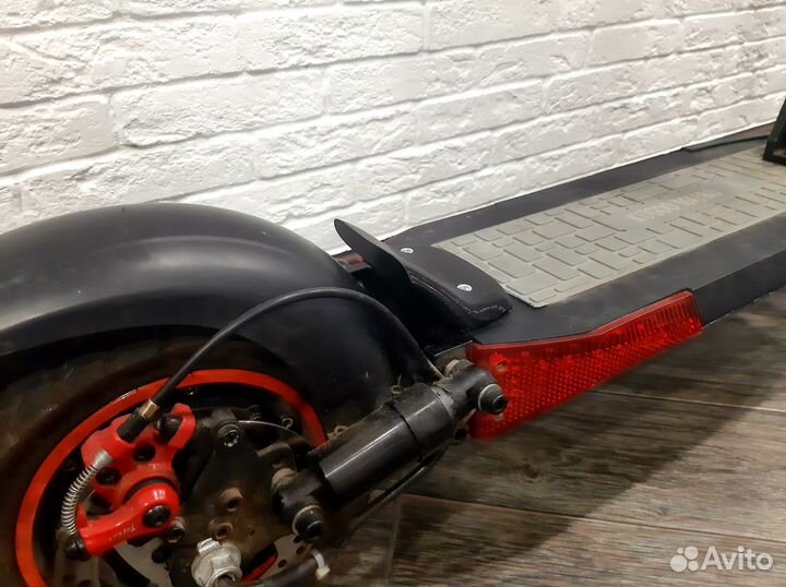 Плавник (упор) для Kugoo M4