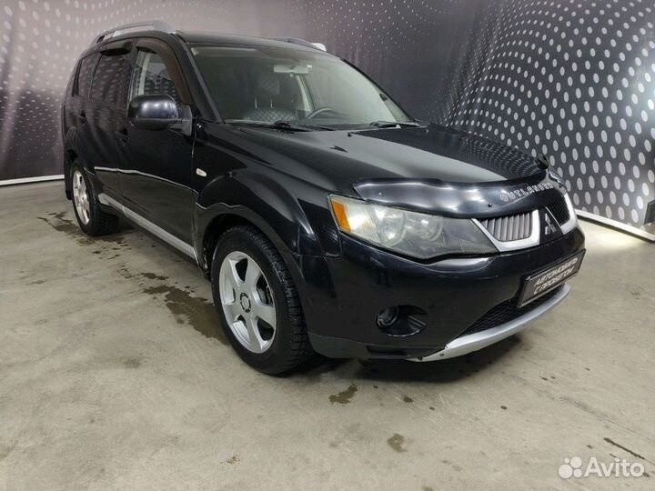 Mitsubishi Outlander 2.4 CVT, 2008, 228 233 км