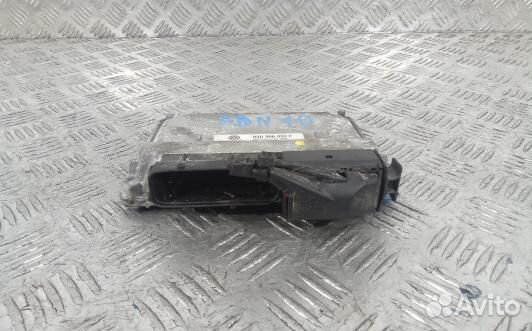Блок управления двс volkswagen polo 4 (9N) (ADN10PF01)