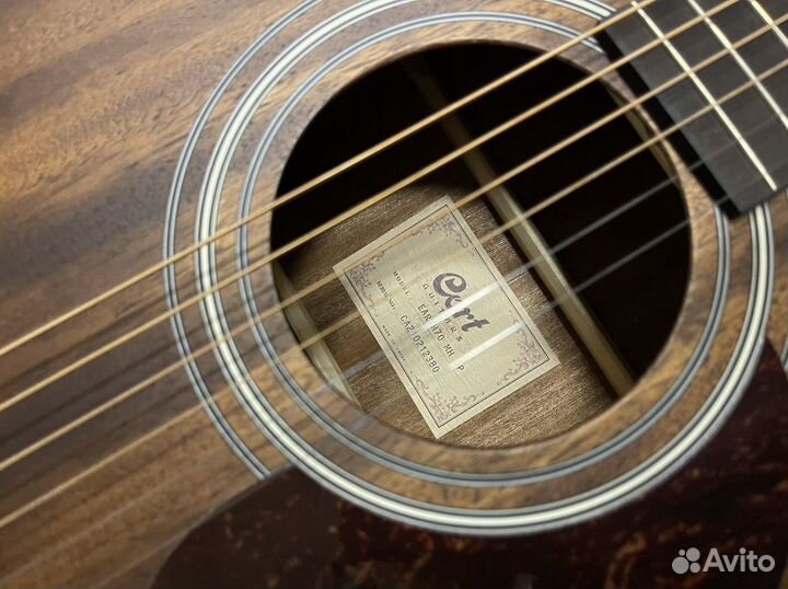 Акустическая гитара Cort earth70MH-OP Earth Series