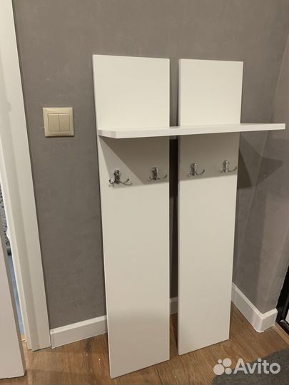 Вешалка настеная. Новая