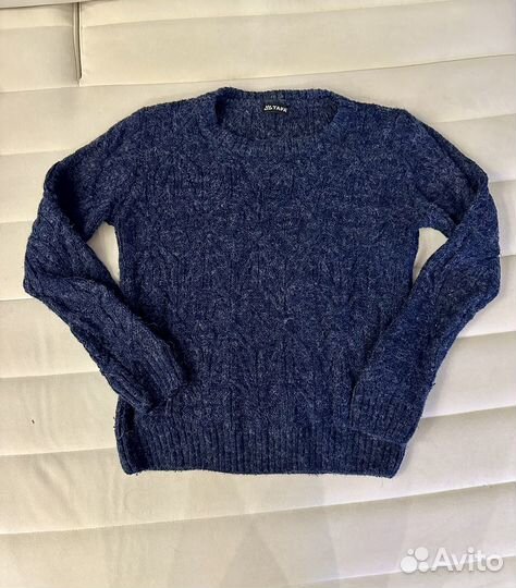 Свитер