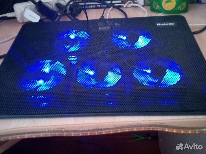 Подставка с охлаждением для ноутбука