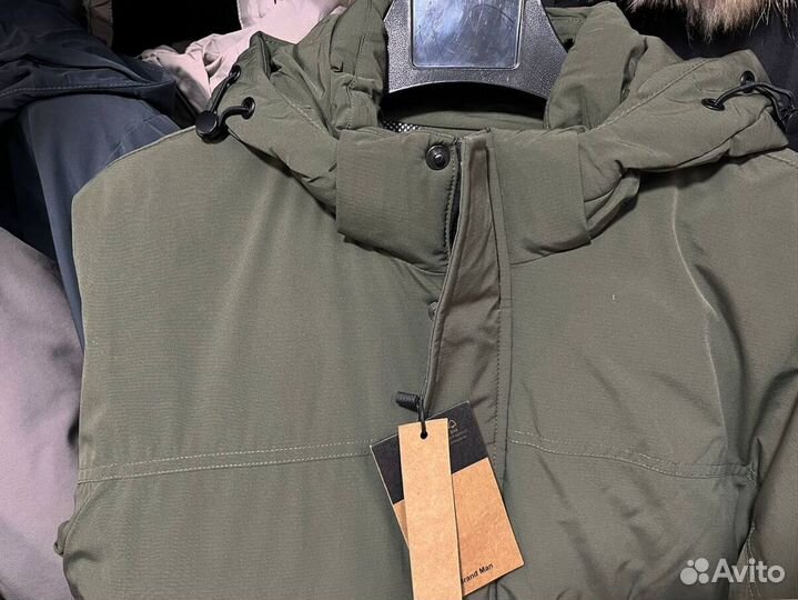 Зимние куртки Stone Island