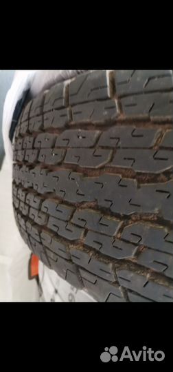 Bridgestone Dueler H/T 843 24.5/70 R16