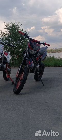 Kayo basic YX125EM 17/14 KRZ (2022) г