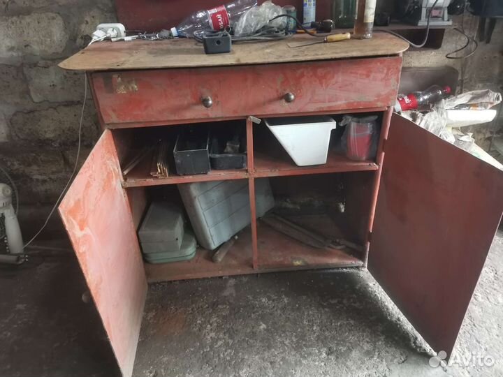 Верстак для гаража