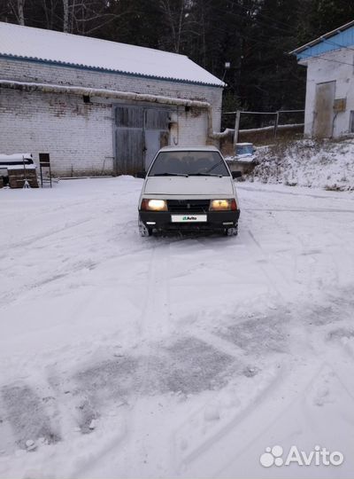 ВАЗ 2109 1.3 МТ, 1990, 2 000 км
