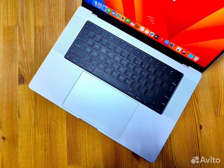 MacBook Pro 16 M1 Pro 16/1TB Silver Как Новый
