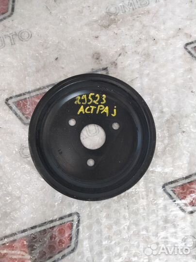 Шкив помпы Опель Астра J A14NET