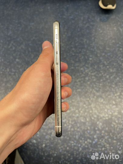 iPhone 11 Pro, 64 ГБ