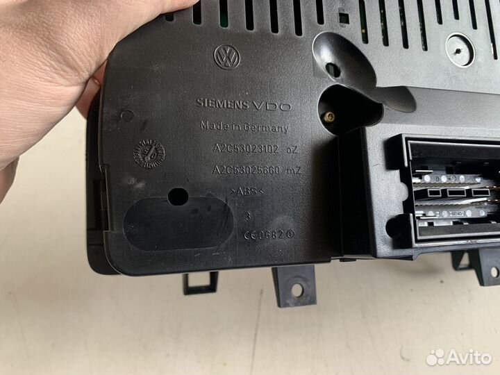 Панель приборов VW Golf 5 1.6 BGU МКПП