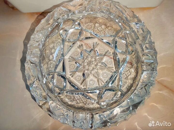 Хрустальная пепельница