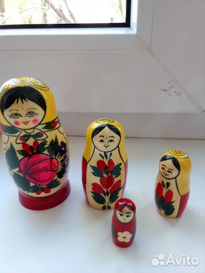 Продам матрёшки деревянные. Хохломская роспись
