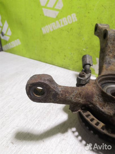 Кулак поворотный передний левый Фольксваген Голь