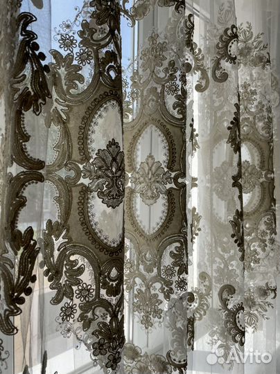 Занавески и карнизы