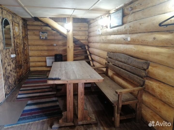 Дом с баней у озера