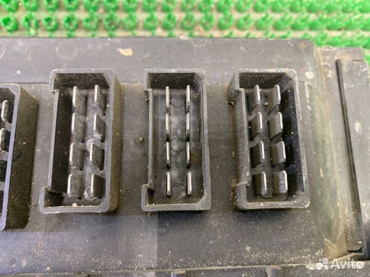 Блок предохранителей Лада 2107 1998