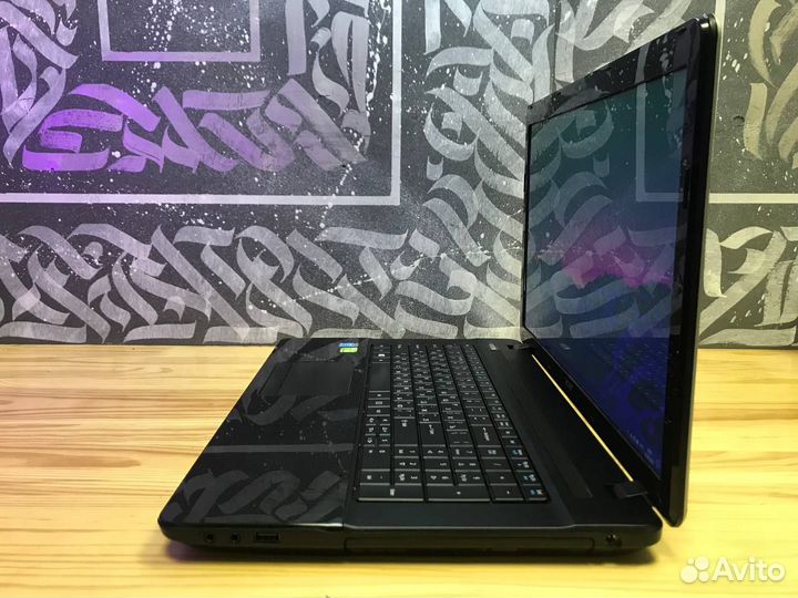 Большой ноутбук Acer GeForce/Core-i5/8gb/SSD