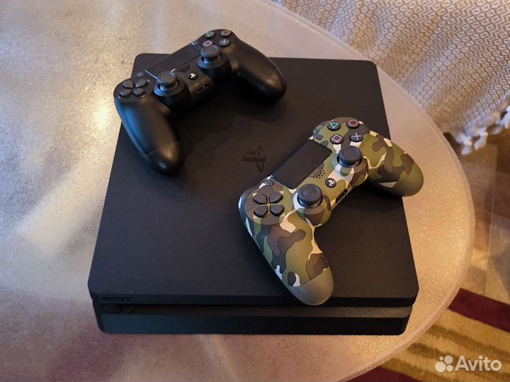 Sony playstation 4 PS4 slim 1tb