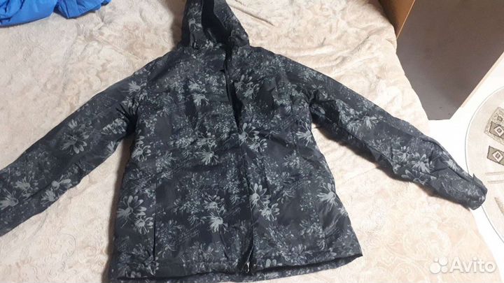 Куртка спортивная женская 42р