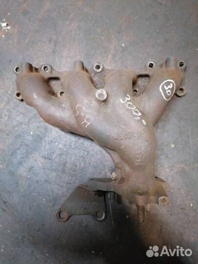 Коллектор выпускной Mazda Demio DW