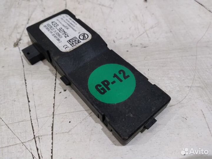 Блок электронный Opel Astra J 2009-2012