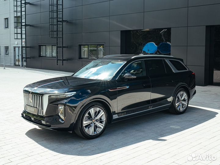 Hongqi E-HS9, 2021