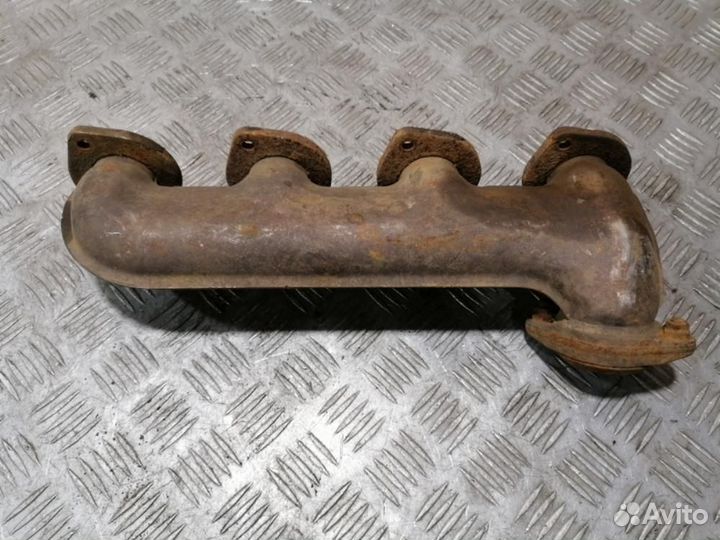 Коллектор выпускной левый S450 220